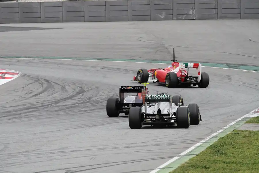138 | 2011 | Barcelona | Toro Rosso-Ferrari STR6 | Jaime Alguersuari + Mercedes Benz W02 | Nico Rosberg + Ferrari 150° Italia | Fernando Alonso | © carsten riede fotografie