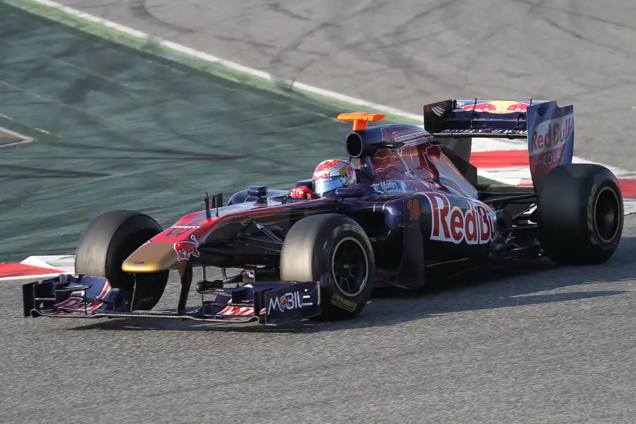 228 | 2011 | Barcelona | Toro Rosso-Ferrari STR6 | Sebastien Buemi | © carsten riede fotografie