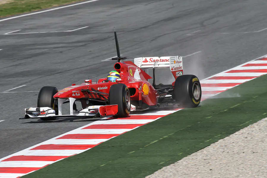 017 | 2011 | Barcelona | Ferrari 150° Italia | Felipe Massa | © carsten riede fotografie