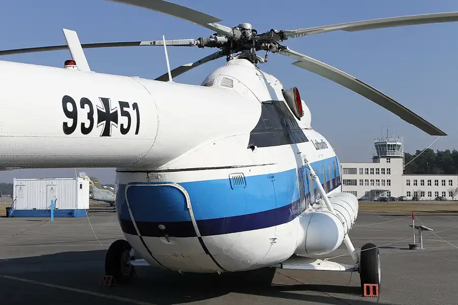 006 | 2011 | Berlin | Flugplatz Gatow (GWW) | © carsten riede fotografie