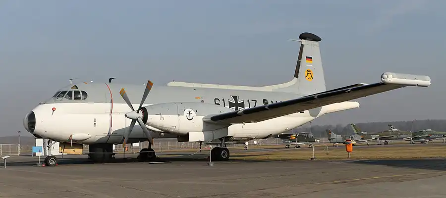 009 | 2011 | Berlin | Flugplatz Gatow (GWW) | © carsten riede fotografie