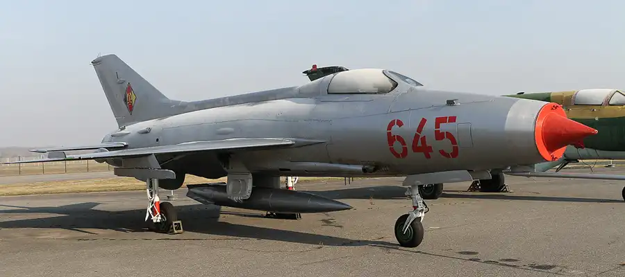 013 | 2011 | Berlin | Flugplatz Gatow (GWW) | © carsten riede fotografie