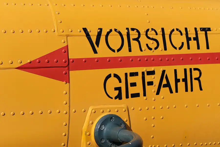 086 | 2011 | Berlin | Flugplatz Gatow (GWW) | © carsten riede fotografie