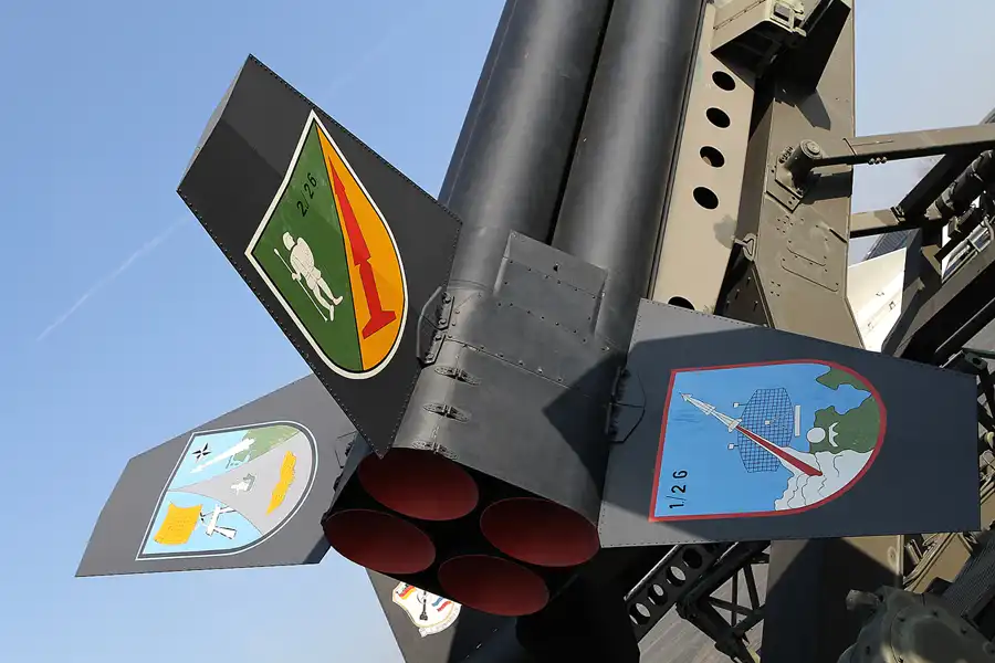 096 | 2011 | Berlin | Flugplatz Gatow (GWW) | © carsten riede fotografie