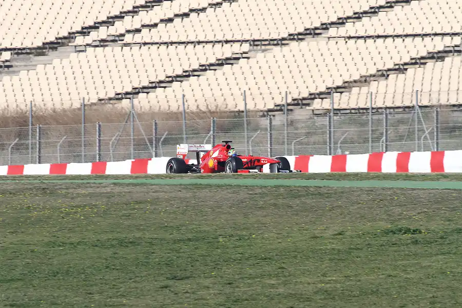022 | 2011 | Barcelona | Ferrari 150° Italia | Felipe Massa | © carsten riede fotografie