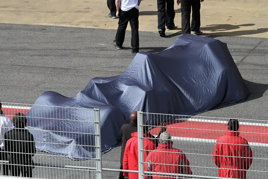 048 | 2011 | Barcelona | HRT-Cosworth F111 | © carsten riede fotografie