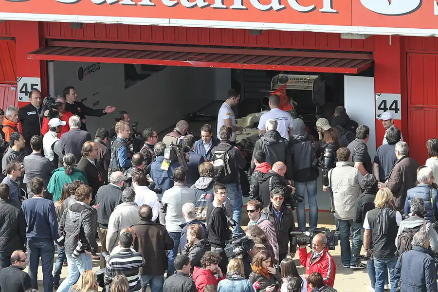 063 | 2011 | Barcelona | HRT-Cosworth F111 | © carsten riede fotografie