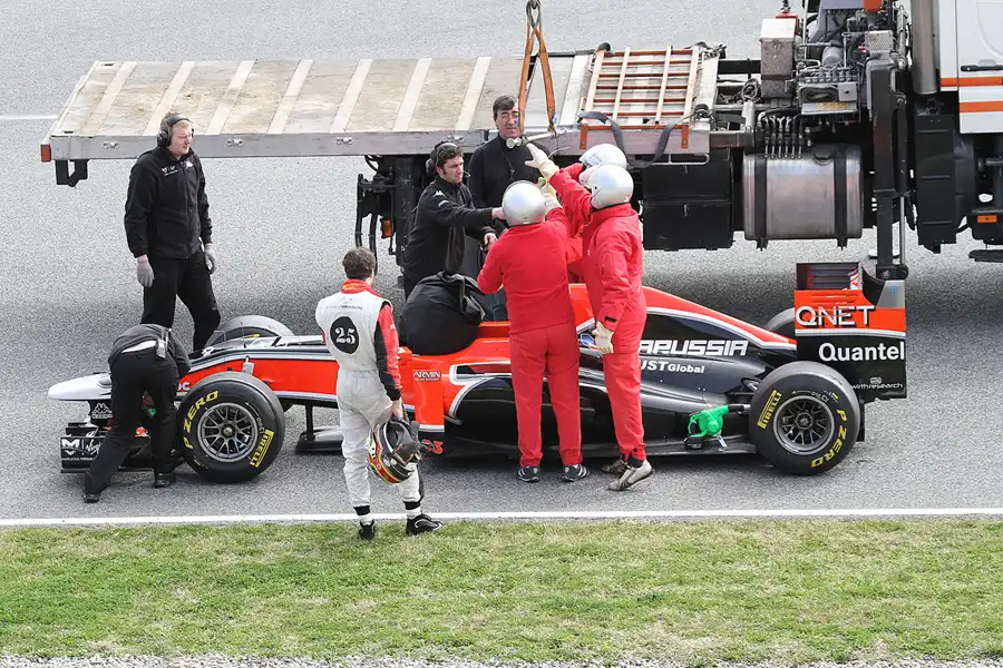 108 | 2011 | Barcelona | Marussia Virgin-Cosworth MVR-02 | Jerome D`Ambrosio | © carsten riede fotografie