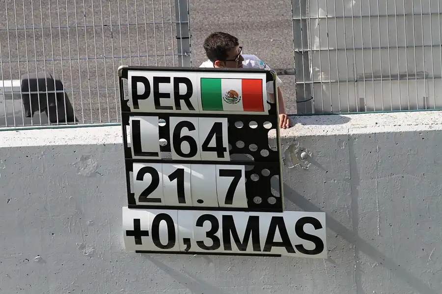 257 | 2011 | Barcelona | Sauber | © carsten riede fotografie