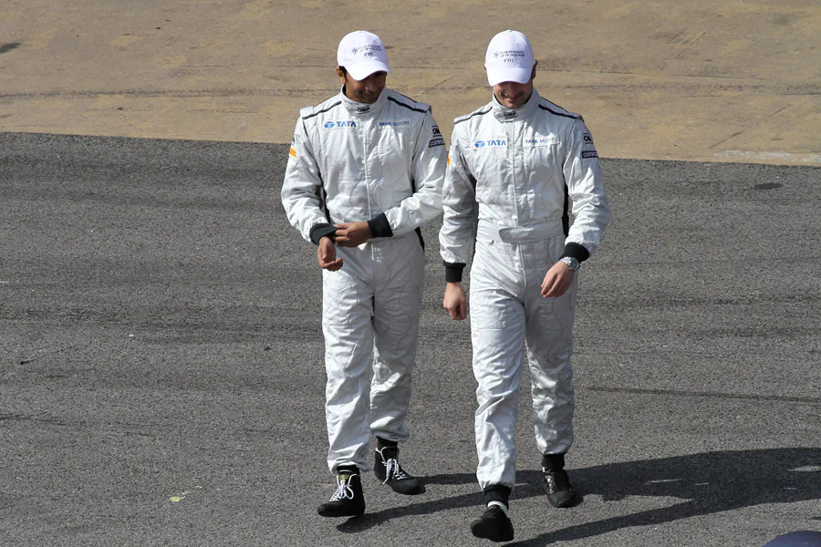 049 | 2011 | Barcelona | HRT-Cosworth F111 | Narain Karthikeyan + Vitantonio Liuzzi | © carsten riede fotografie