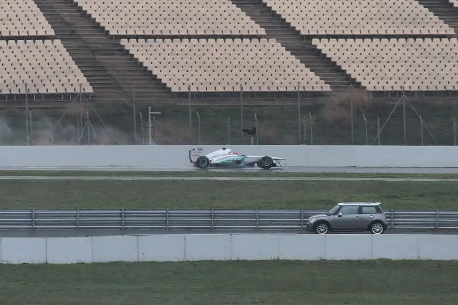 028 | 2011 | Barcelona | Mercedes Benz W02 | Michael Schumacher – 10:47 | © carsten riede fotografie