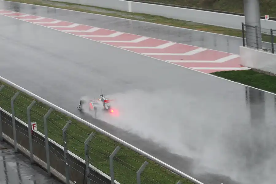 048 | 2011 | Barcelona | McLaren-Mercedes Benz MP4-26 | Lewis Hamilton – 12:24 | © carsten riede fotografie