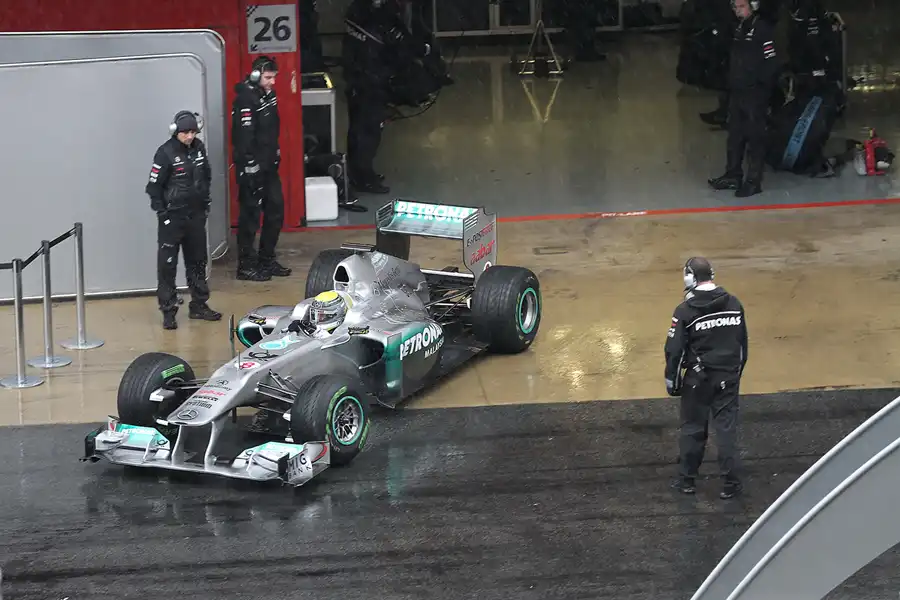 064 | 2011 | Barcelona | Mercedes Benz W02 | Nico Rosberg – 13:58 | © carsten riede fotografie