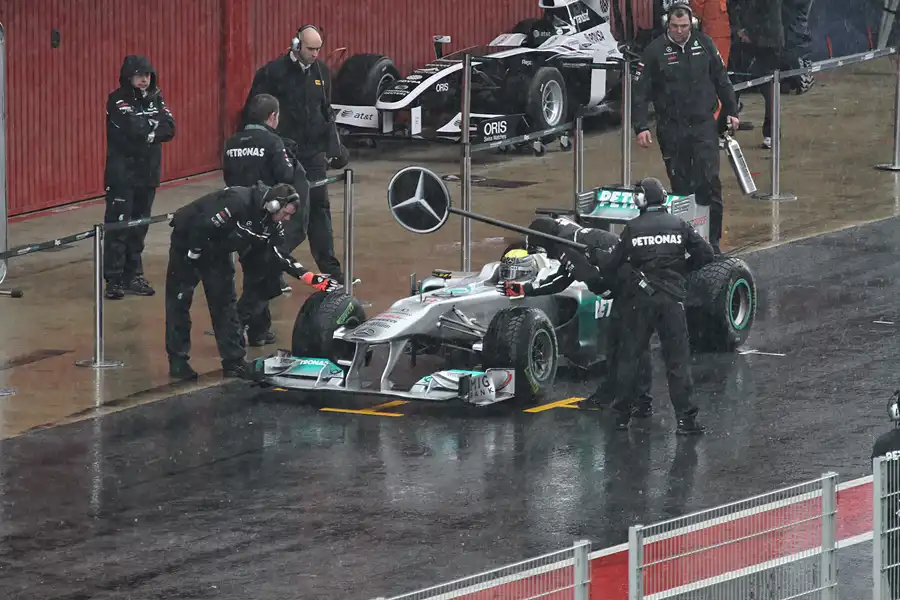 077 | 2011 | Barcelona | Mercedes Benz W02 | Nico Rosberg – 14:34 | © carsten riede fotografie