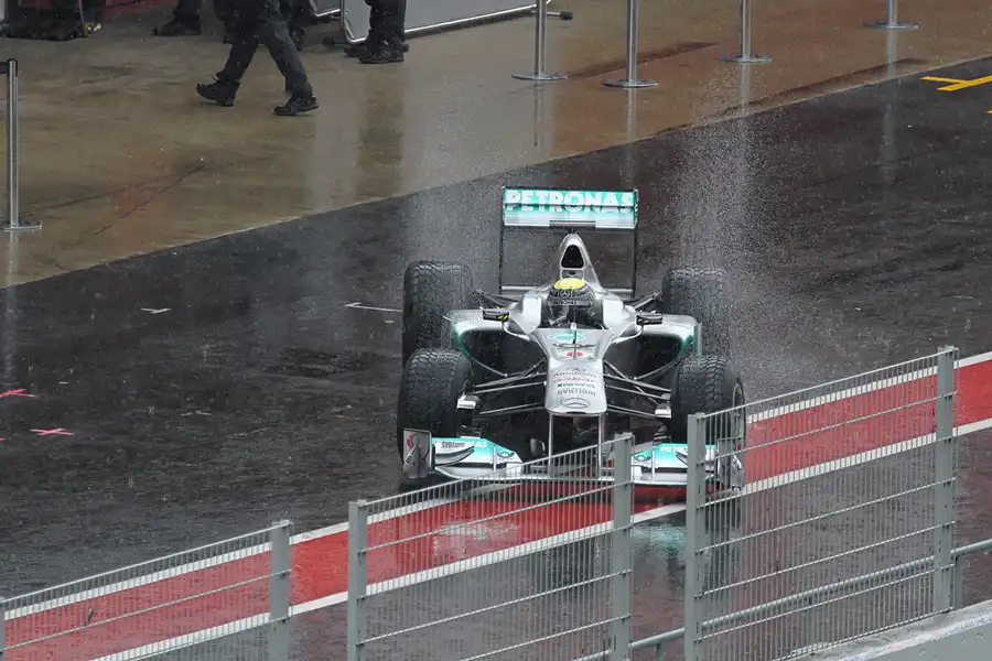 084 | 2011 | Barcelona | Mercedes Benz W02 | Nico Rosberg – 14:44 | © carsten riede fotografie