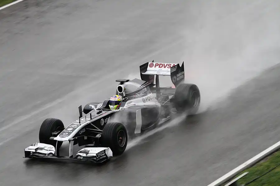100 | 2011 | Barcelona | Williams-Cosworth FW33 | Pastor Maldonado – 15:14 | © carsten riede fotografie