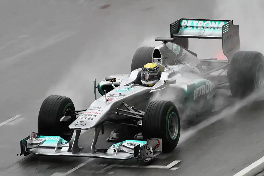 119 | 2011 | Barcelona | Mercedes Benz W02 | Nico Rosberg – 15:34 | © carsten riede fotografie