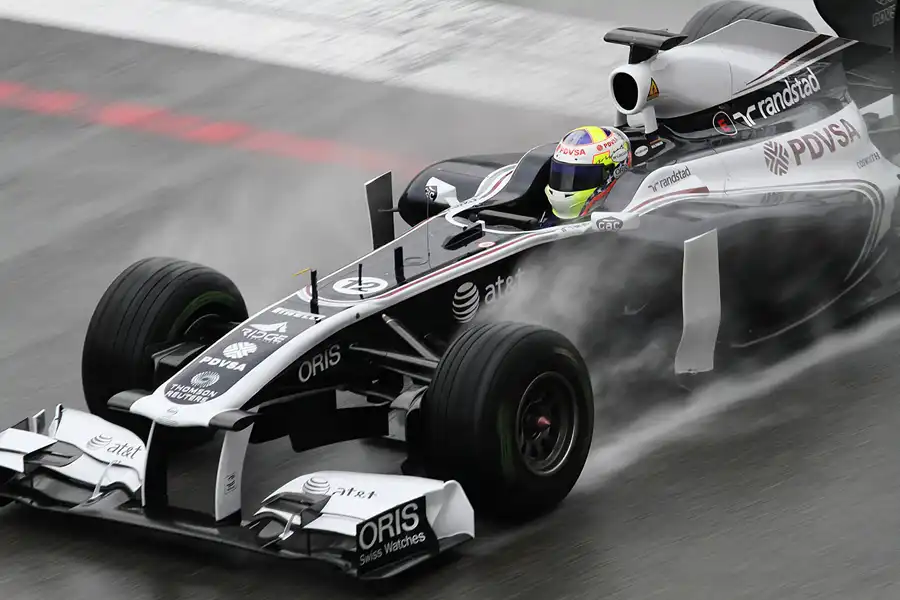 122 | 2011 | Barcelona | Williams-Cosworth FW33 | Pastor Maldonado – 15:35 | © carsten riede fotografie