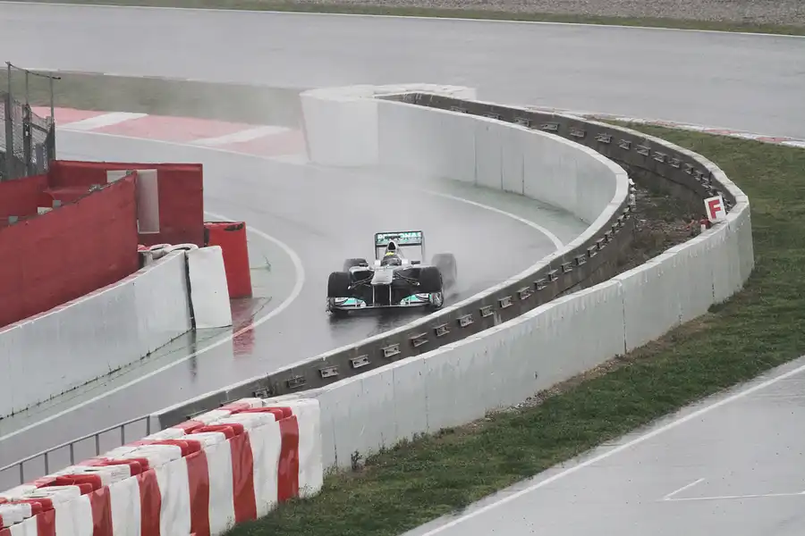 141 | 2011 | Barcelona | Mercedes Benz W02 | Nico Rosberg – 16:07 | © carsten riede fotografie