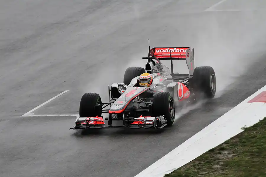 158 | 2011 | Barcelona | McLaren-Mercedes Benz MP4-26 | Lewis Hamilton – 16:49 | © carsten riede fotografie