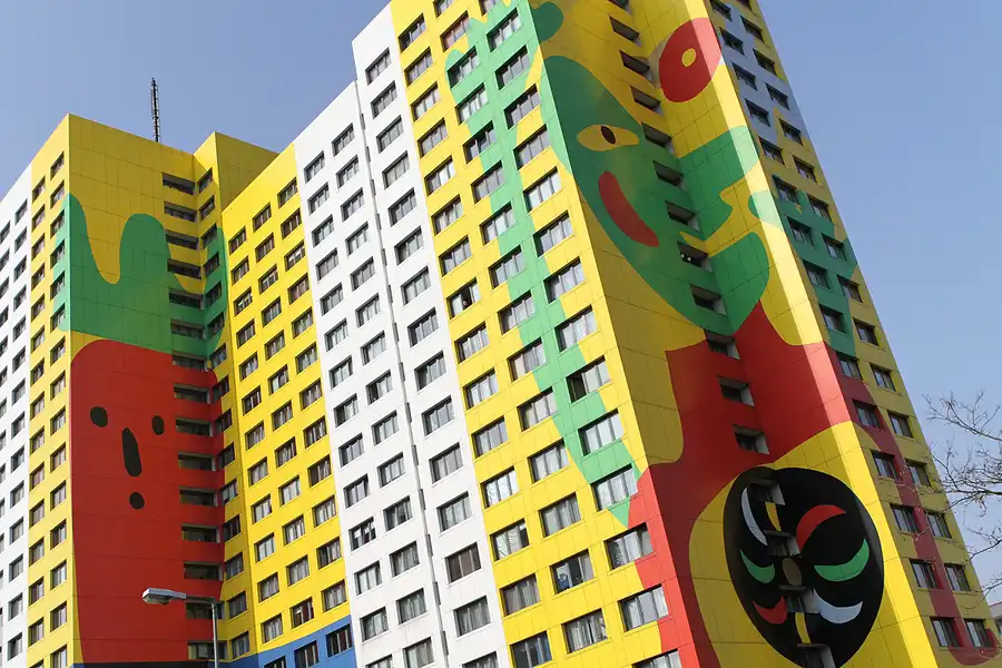 019 | 2011 | Berlin | Gustavo-Haus | © carsten riede fotografie