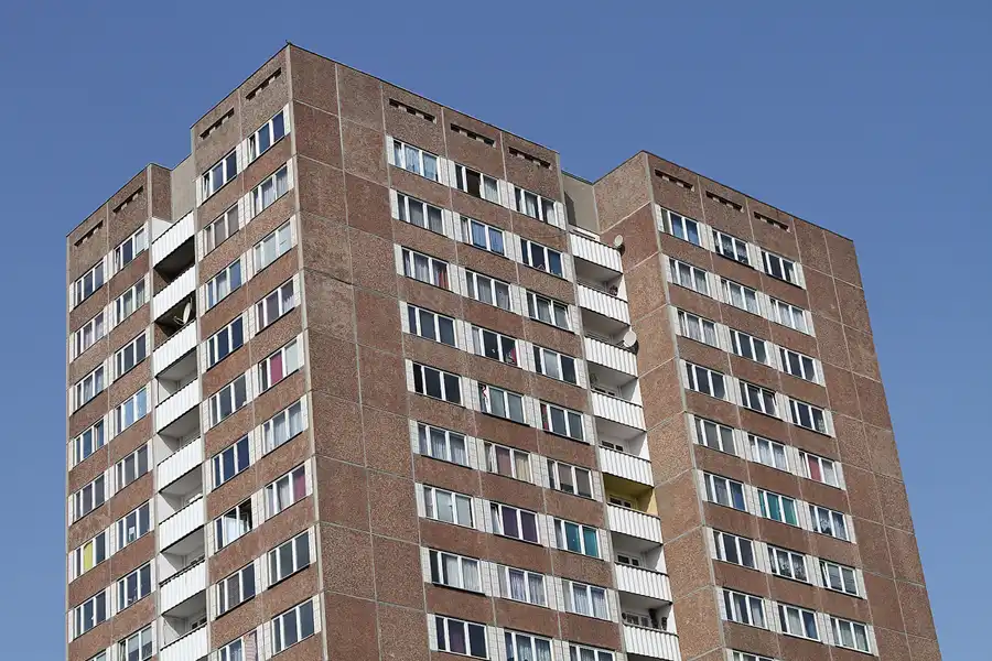 101 | 2011 | Berlin | Altenhofer Strasse | © carsten riede fotografie