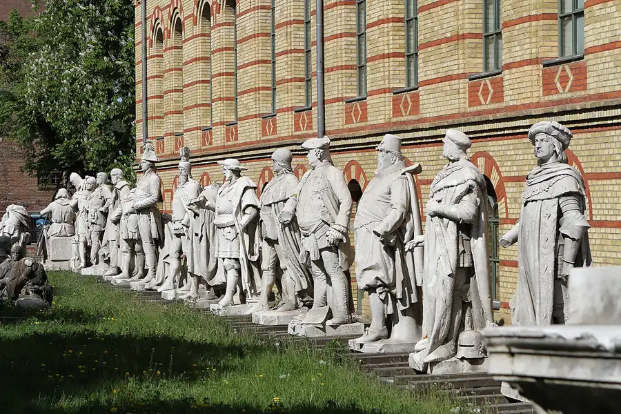 019 | 2011 | Berlin | Zitadelle Spandau | © carsten riede fotografie