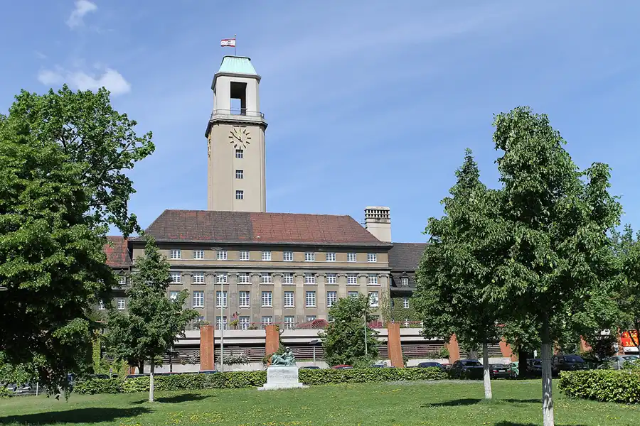 041 | 2011 | Berlin | Rathaus Spandau | © carsten riede fotografie