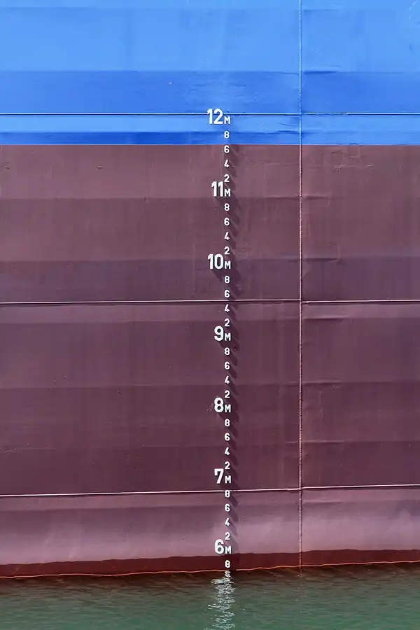 006 | 2011 | Rostock-Warnemünde | Werftanlagen | © carsten riede fotografie