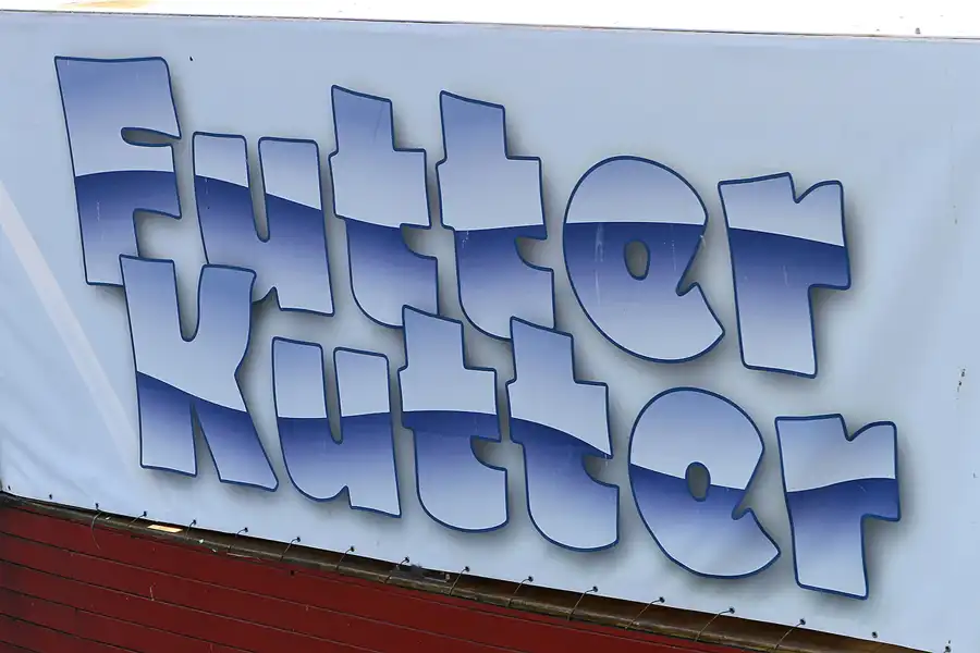 006 | 2011 | Rostock-Warnemünde | Am Strom | © carsten riede fotografie