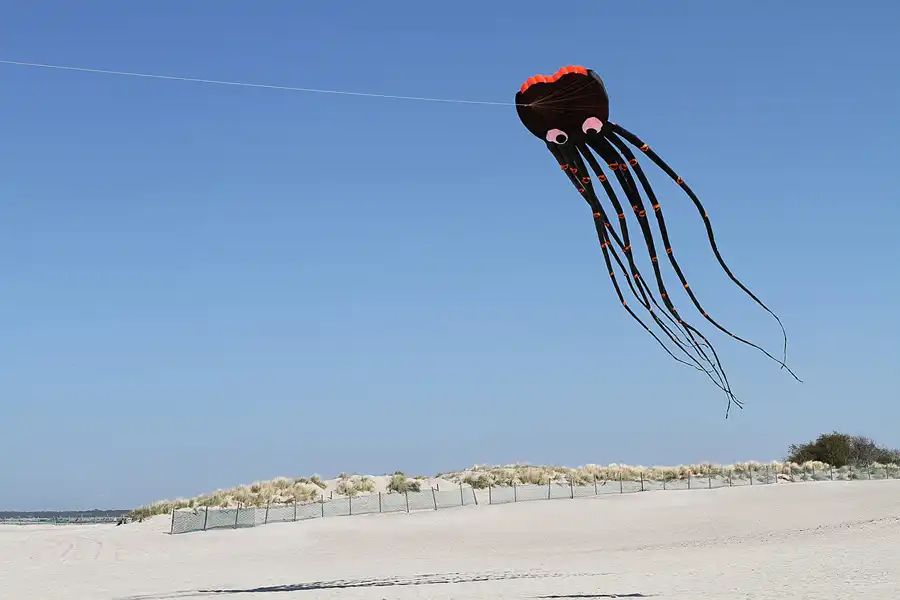 018 | 2011 | Rostock-Warnemünde | Am Badestrand | © carsten riede fotografie