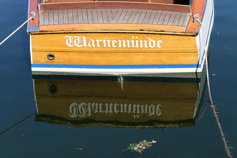 046 | 2011 | Rostock-Warnemünde | Alter Strom | © carsten riede fotografie