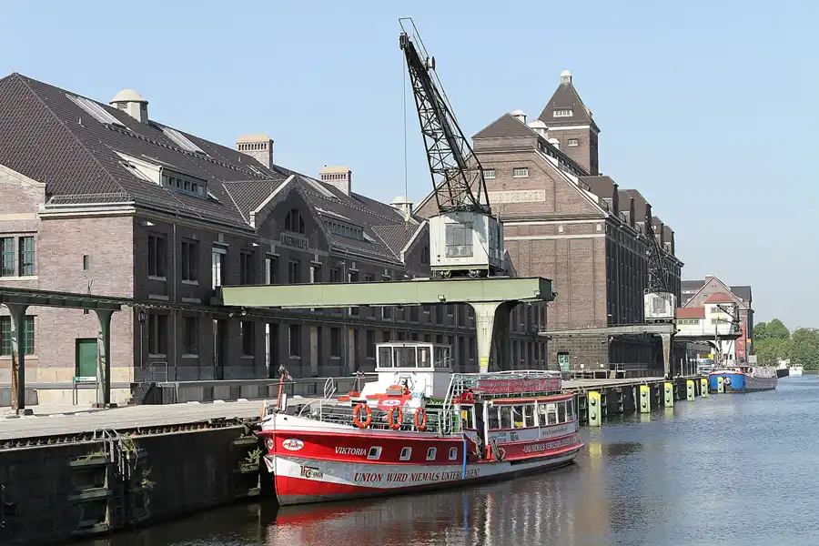 012 | 2011 | Berlin | Westhafen | © carsten riede fotografie