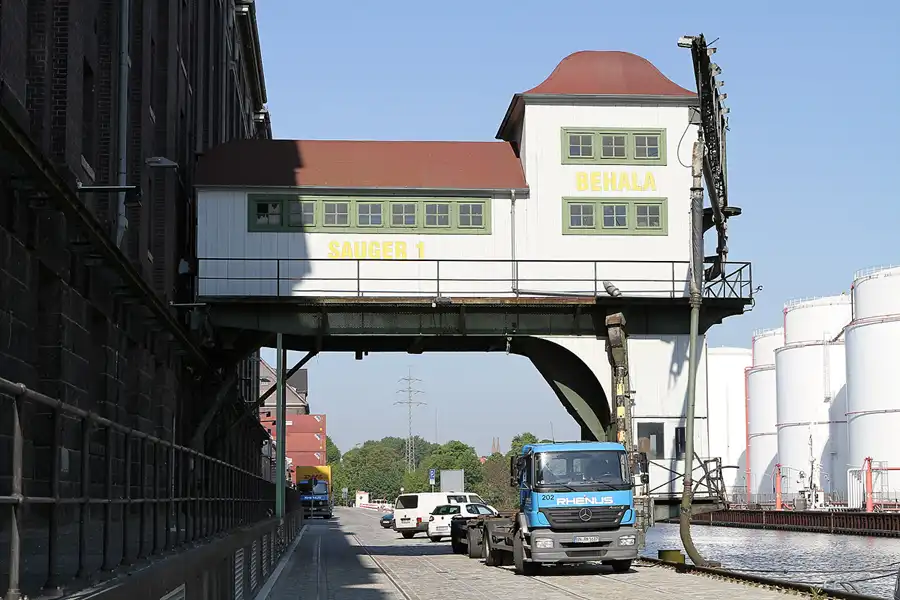 017 | 2011 | Berlin | Westhafen | © carsten riede fotografie