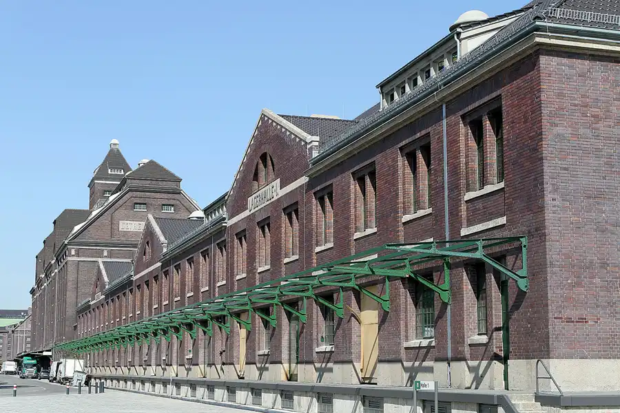 051 | 2011 | Berlin | Westhafen | © carsten riede fotografie