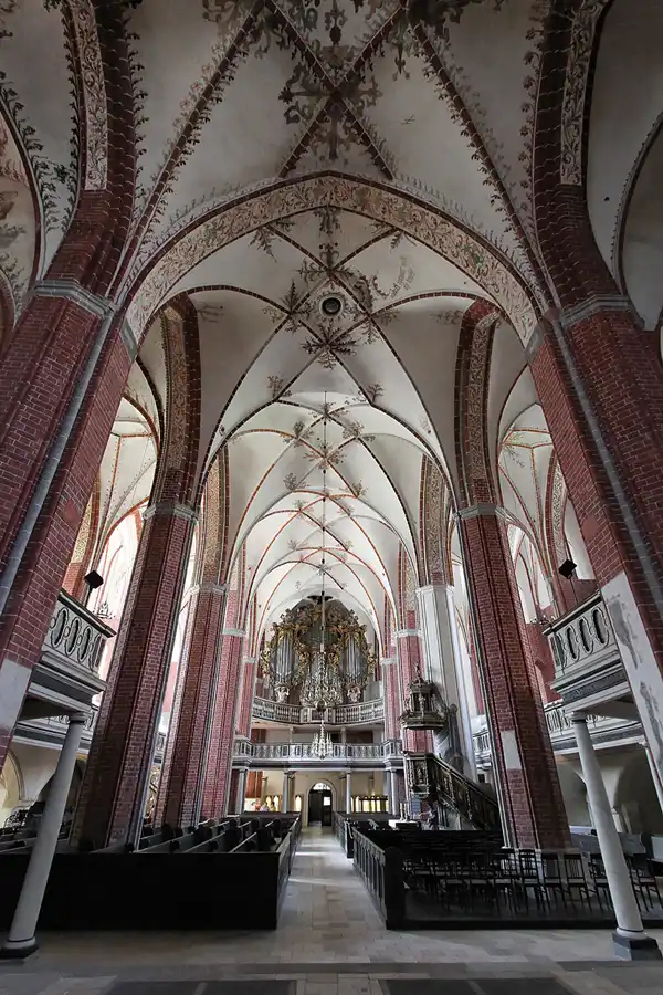024 | 2011 | Brandenburg | St. Katharinenkirche | © carsten riede fotografie