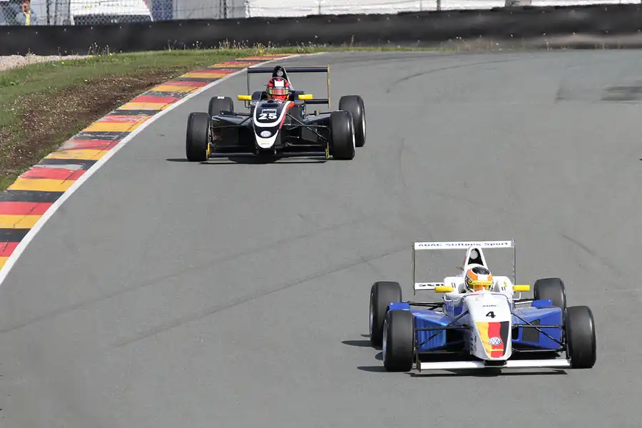 063 | 2011 | Sachsenring | ADAC Formel Masters | © carsten riede fotografie