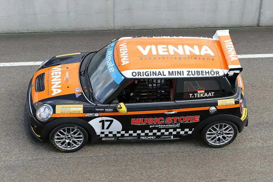 099 | 2011 | Sachsenring | Mini Challenge | © carsten riede fotografie