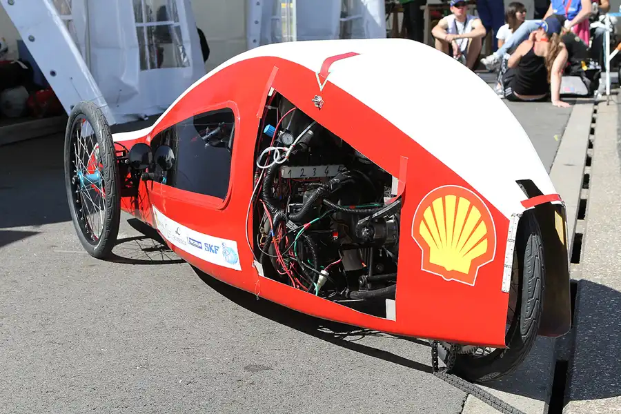 102 | 2011 | Eurospeedway | Shell Eco-marathon – Kategorie Prototype | © carsten riede fotografie