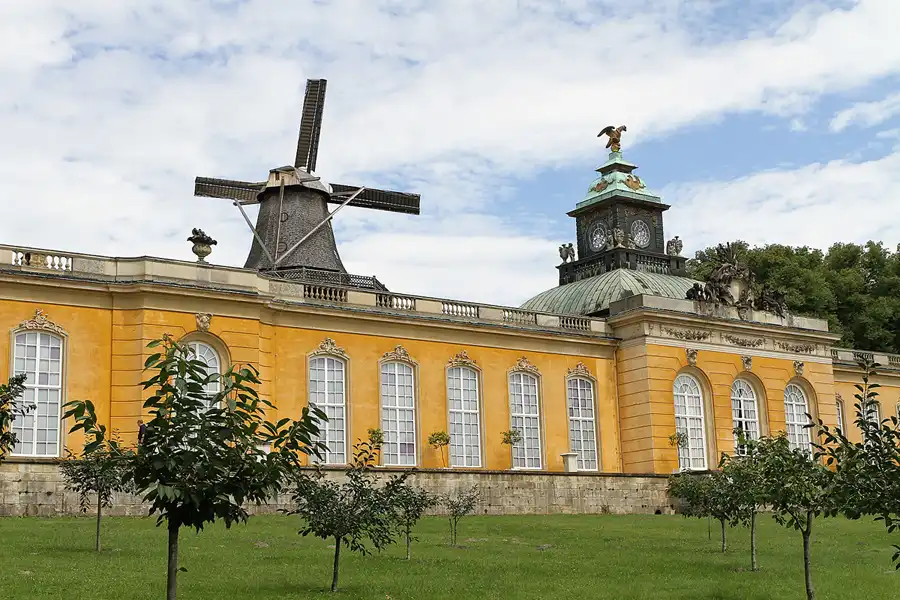 059 | 2011 | Potsdam | Park Sanssouci – Schloss Neue Kammern + Historische Mühle | © carsten riede fotografie