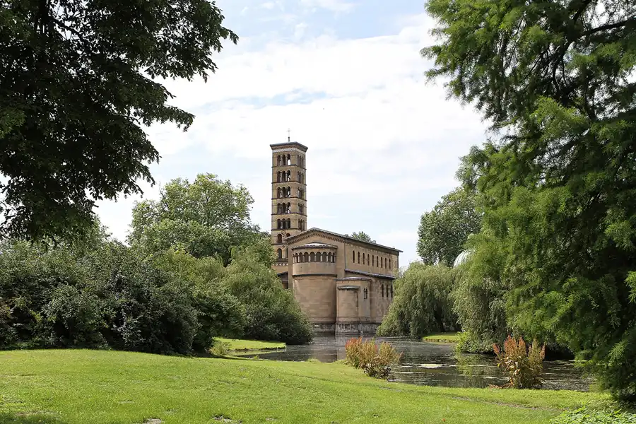 070 | 2011 | Potsdam | Park Sanssouci – Friedenskirche | © carsten riede fotografie