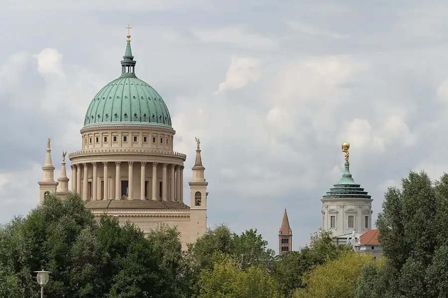 099 | 2011 | Potsdam | Nikolaikirche + Altes Rathaus | © carsten riede fotografie