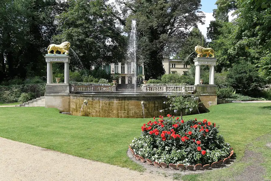 106 | 2011 | Berlin | Schloss Glienicke | © carsten riede fotografie