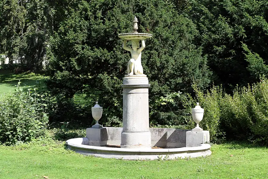 110 | 2011 | Berlin | Schloss Glienicke | © carsten riede fotografie