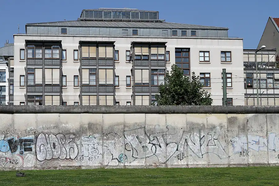 006 | 2011 | Berlin | Bernauer Strasse – Gedenkstätte Berliner Mauer | © carsten riede fotografie