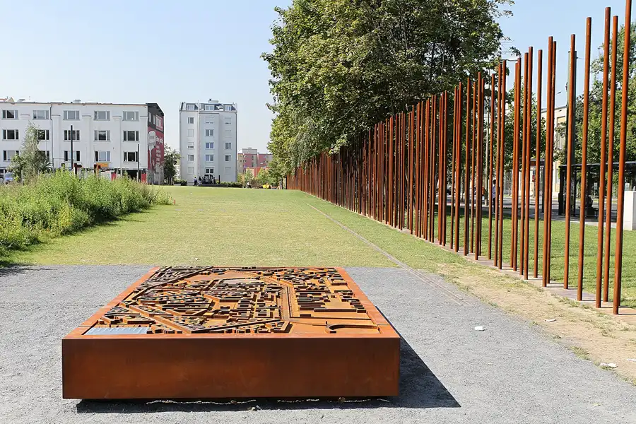 040 | 2011 | Berlin | Bernauer Strasse – Gedenkstätte Berliner Mauer | © carsten riede fotografie