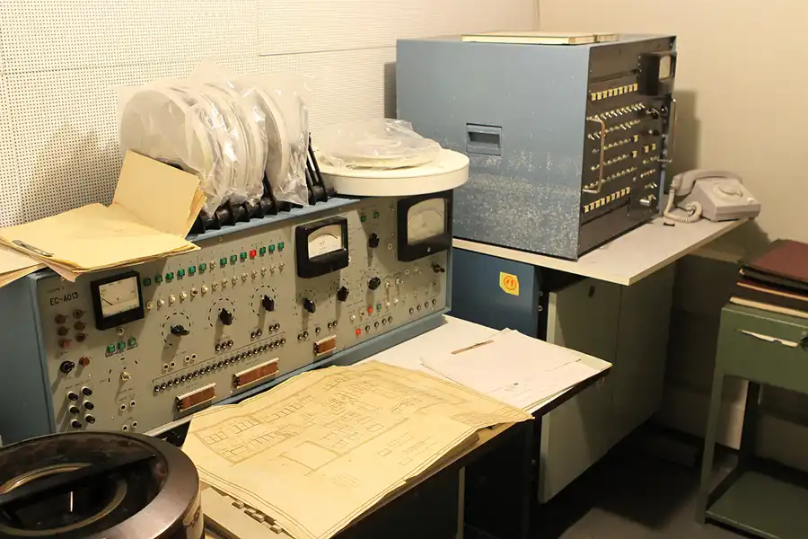 020 | 2011 | Kossa | Militär-Museum – Rechnerbunker | © carsten riede fotografie