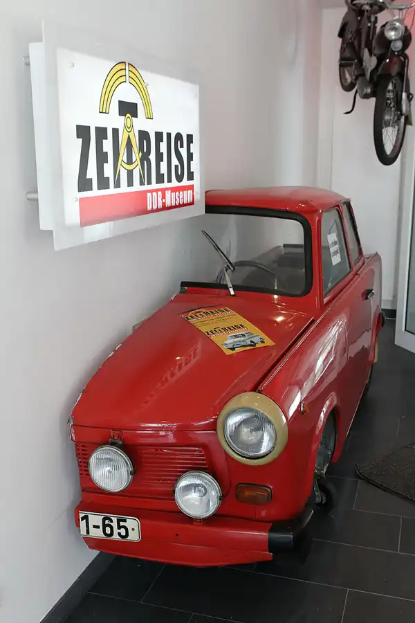 001 | 2011 | Radebeul | DDR-Museum | © carsten riede fotografie