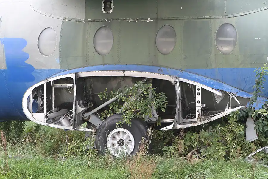 037 | 2011 | Berlin | Tempelhof Field | © carsten riede fotografie