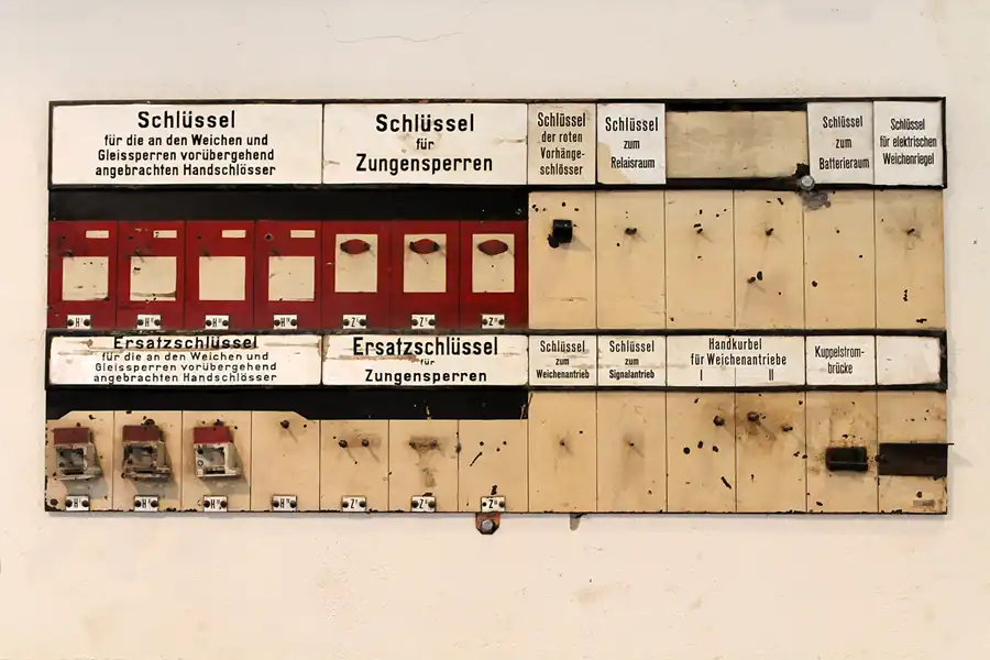 016 | 2011 | Griebnitzsee | S-Bahn Museum | © carsten riede fotografie
